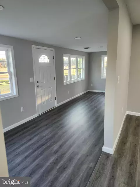 Entry Way - 24532 Deep Branch Rd, Georgetown, DE 19947 photo 1 of 7