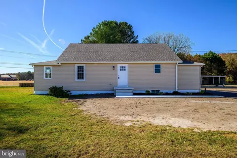 Exterior - 24532 Deep Branch Rd, Georgetown, DE 19947 photo 1 of 5