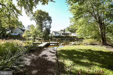 Exterior - 31460 Point Dr, Lewes, DE 19958 photo 4 of 12