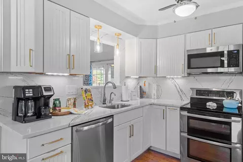 415 Katie St, Ocean View, DE 19970 photo 28