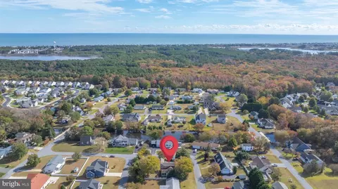 415 Katie St, Ocean View, DE 19970 photo 2