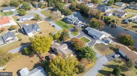 415 Katie St, Ocean View, DE 19970 photo 8