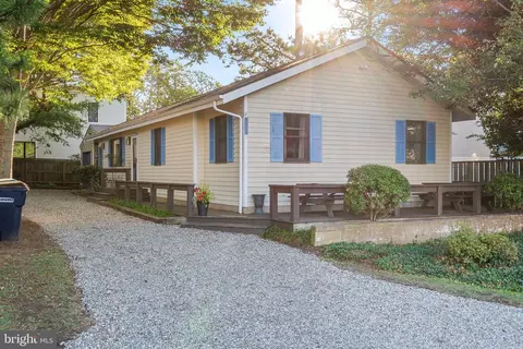 1602 Bayard Ave, Dewey Beach, DE 19971