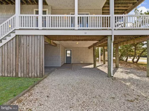 Exterior - 10 S 4th St, Bethany Beach, DE 19930 photo 12 of 21