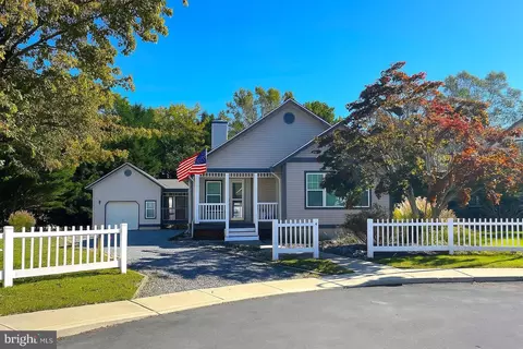 11 Amandas Ct, Ocean View, DE 19970