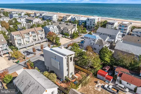 40126 W Virginia Ave, Fenwick Island, DE 19944