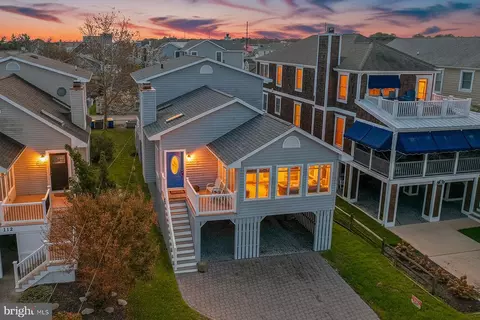 114 3rd St, Bethany Beach, DE 19930