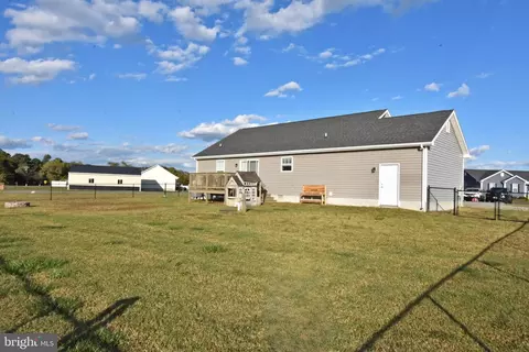 Exterior - 29005 S Legacy Ln, Laurel, DE 19956 photo 3 of 5