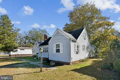 Exterior - 9266 Sharptown Rd, Laurel, DE 19956 photo 1 of 3