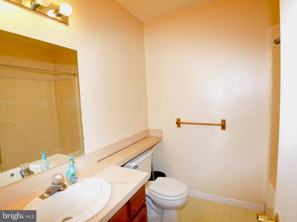 Bath - 321 Derby Way, Millsboro, DE 19966 photo 2 of 2