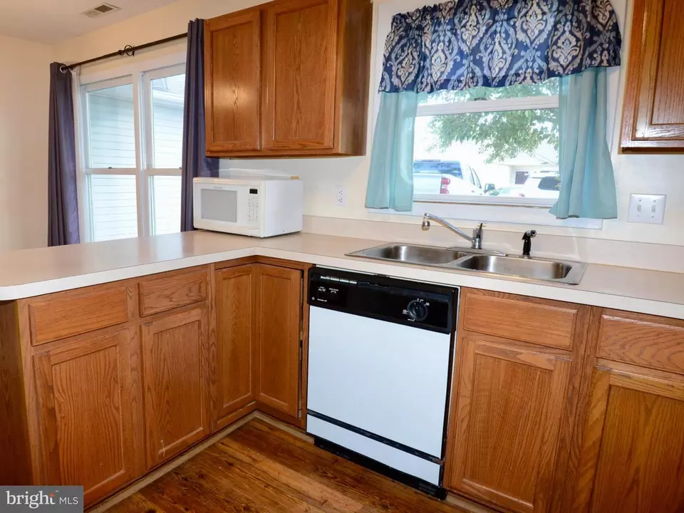 Kitchen - 321 Derby Way, Millsboro, DE 19966 photo 3 of 3