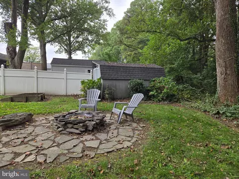 Exterior - 129 Tulip Dr, Lewes, DE 19958 photo 3 of 23