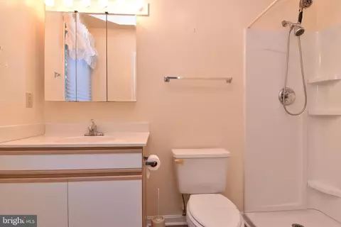 Bath - 146 Lakeside Dr, Lewes, DE 19958 photo 1 of 1