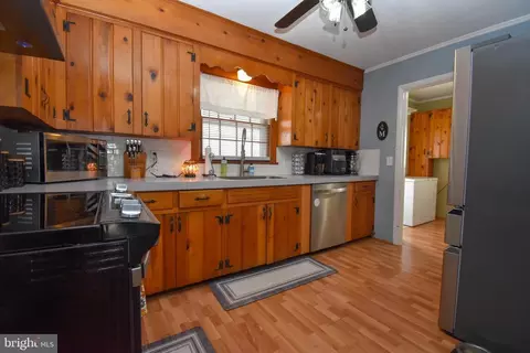 Kitchen - 309 Robinson St, Georgetown, DE 19947 photo 1 of 3
