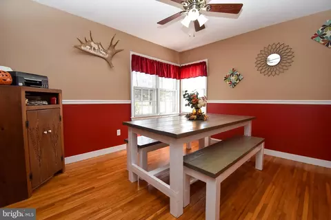Dining - 309 Robinson St, Georgetown, DE 19947 photo 1 of 1