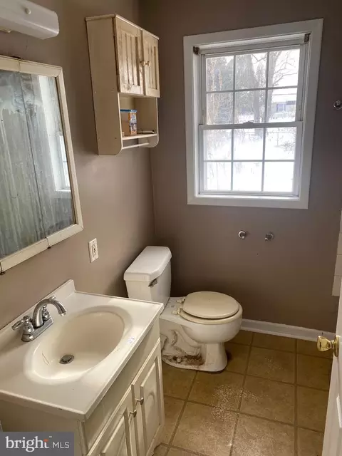 4332 Dot St, Milford, DE 19963 photo 3