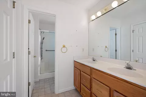 Bath - 670 Bethany Loop, Bethany Beach, DE 19930 photo 1 of 2