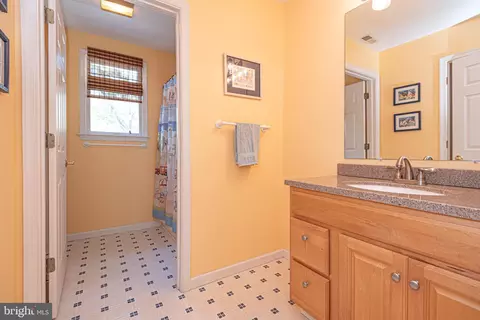 Bath - 263 Oyster Shell Cv, Bethany Beach, DE 19930 photo 3 of 3