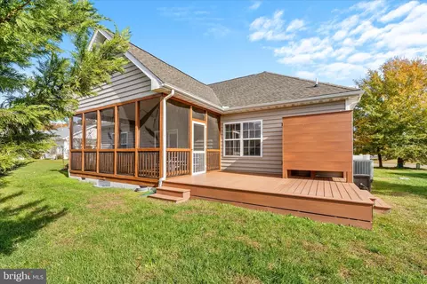 Exterior - 31010 Oak Leaf Dr, Lewes, DE 19958 photo 6 of 7