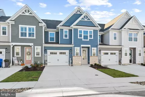 380 Scranton Ln, Ocean View, DE 19970