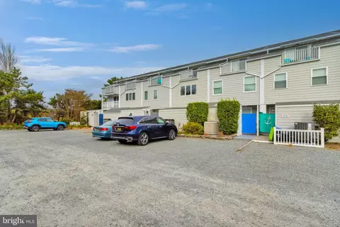 3 Seastrand Ct #26, Dewey Beach, DE 19971