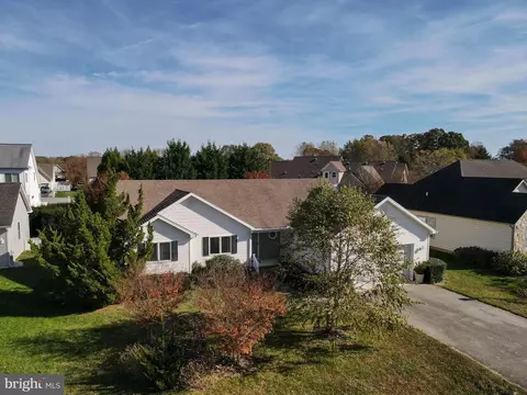 32817 Pear Tree Ct, Lewes, DE 19958