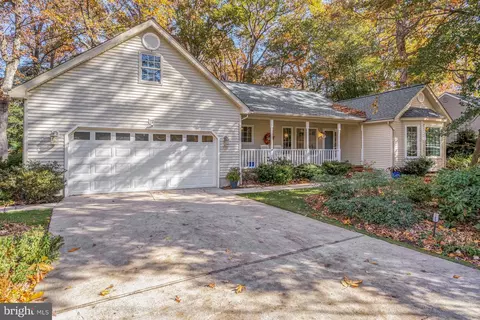 72 Gainsborough Dr, Lewes, DE 19958