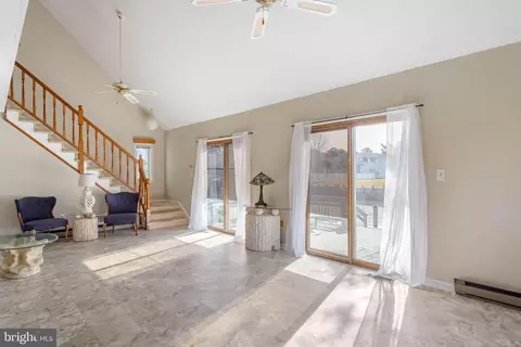 Living - 38225 Piney Point Rd, Ocean View, DE 19970 photo 1 of 4