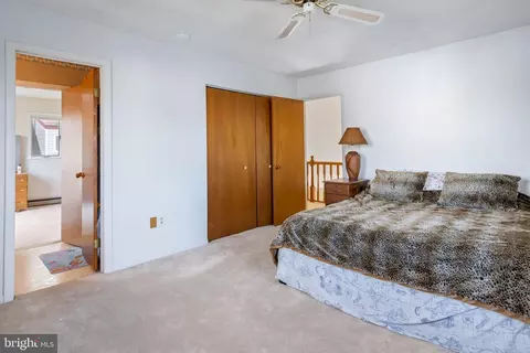 Bedroom - 38225 Piney Point Rd, Ocean View, DE 19970 photo 3 of 3
