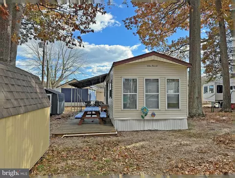 19952 1st Ave #9, Rehoboth Beach, DE 19971