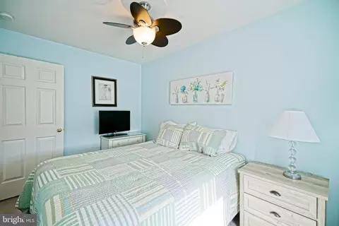 Bedroom - 4 John Hall Dr, Ocean View, DE 19970 photo 8 of 12