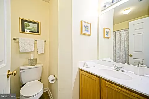 Bath - 4 John Hall Dr, Ocean View, DE 19970 photo 3 of 5