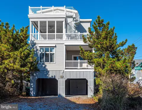 40209 Maryland Ave, Fenwick Island, DE 19944