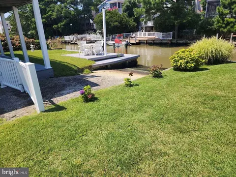 117 Petherton Dr, Bethany Beach, DE 19930 photo 12