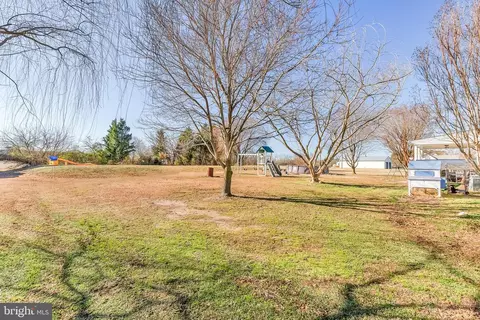 Exterior - 8960 Bacons Rd, Delmar, DE 19940 photo 4 of 9