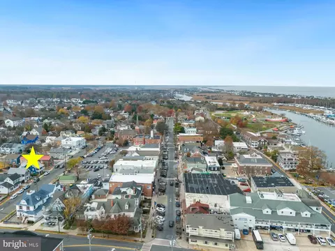 View/Area - 112 W 3rd St, Lewes, DE 19958 photo 4 of 6