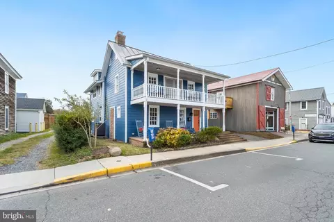 Exterior - 112 W 3rd St, Lewes, DE 19958 photo 5 of 18
