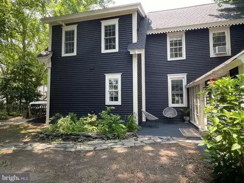 Exterior - 105 Atlantic St, Milton, DE 19968 photo 7 of 14
