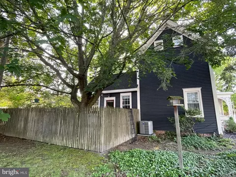 Exterior - 105 Atlantic St, Milton, DE 19968 photo 11 of 14