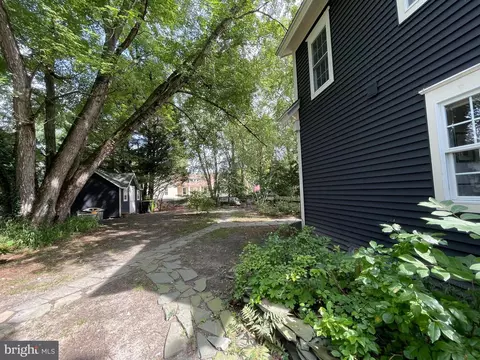 Exterior - 105 Atlantic St, Milton, DE 19968 photo 10 of 14