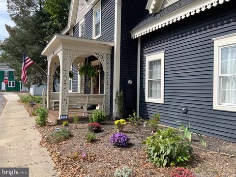 Exterior - 105 Atlantic St, Milton, DE 19968 photo 4 of 14