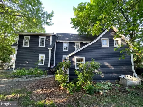 Exterior - 105 Atlantic St, Milton, DE 19968 photo 6 of 14