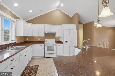 Kitchen - 314 E 5th St, Seaford, DE 19973 photo 4 of 6