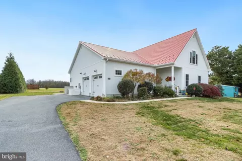 Exterior - 34170 Clay Rd, Lewes, DE 19958 photo 7 of 14