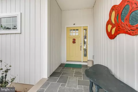 Entry Way - 34170 Clay Rd, Lewes, DE 19958 photo 4 of 4