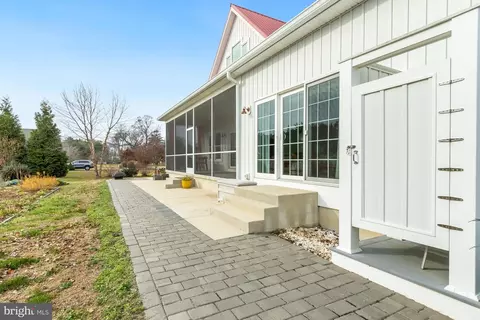 Exterior - 34170 Clay Rd, Lewes, DE 19958 photo 13 of 14