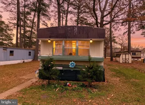 26835 Walker Rd #56043, Seaford, DE 19973