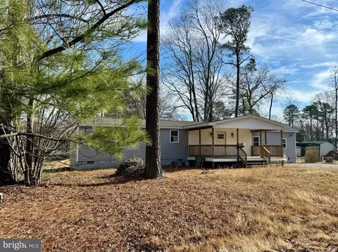 36184 White Oak Dr, Frankford, DE 19945