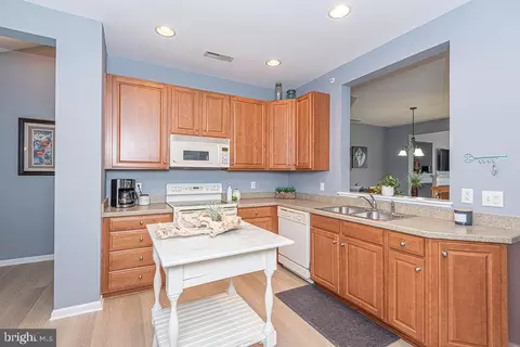 Kitchen - 62 October Glory Ave #H, Ocean View, DE 19970 photo 2 of 4