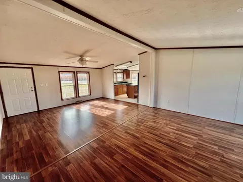 Living - 16583 Laurel Rd, Laurel, DE 19956 photo 1 of 5
